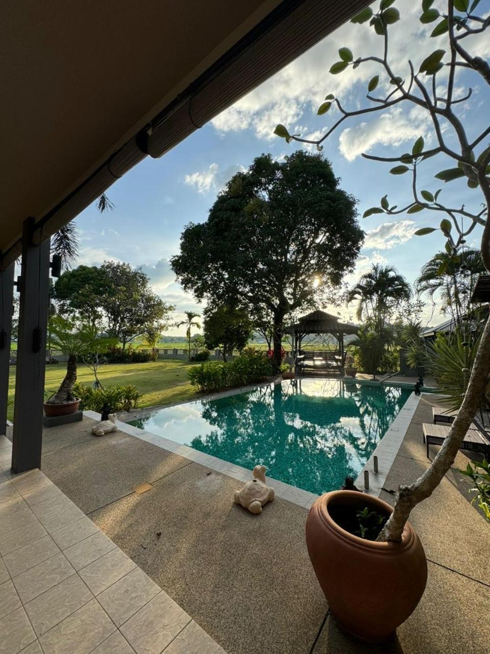 Laman Padi Villa In Langkawi Eksteriør billede